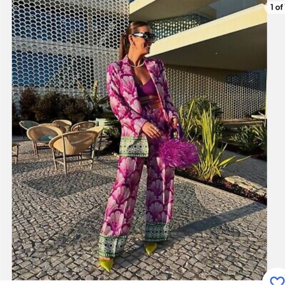 NWT ZARA SATIN EFFECT PRINTED SIZE XL 
🚨FIRM PRICE - Picture 2 of 16